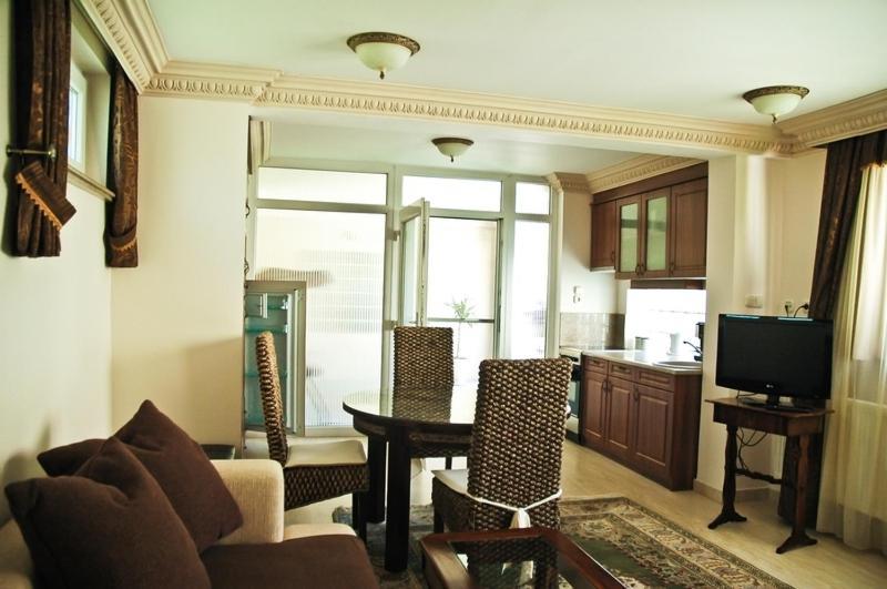 Апартаменты Gombos Apartman Хайдусобосло Номер фото